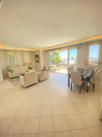 Апартаменты 2+1, 90м2 с шикарными видами на море и крепость, район Бекташ - Ракурс 9