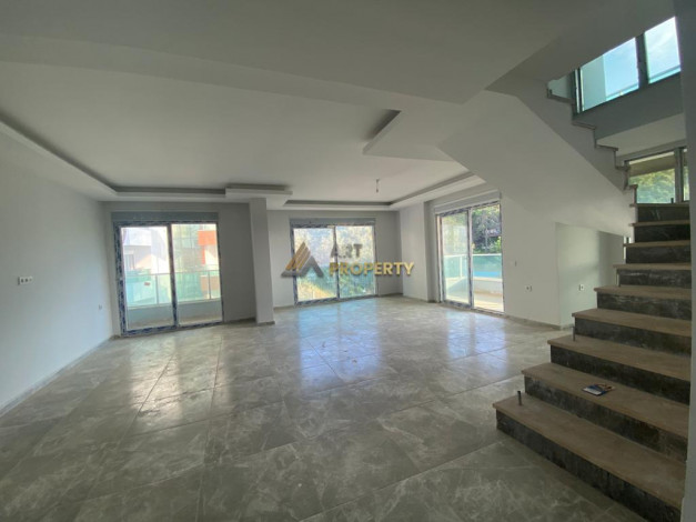 Просторный пентхаус планировки 4+1, 280м2 в районе Каргыджак - Ракурс 30