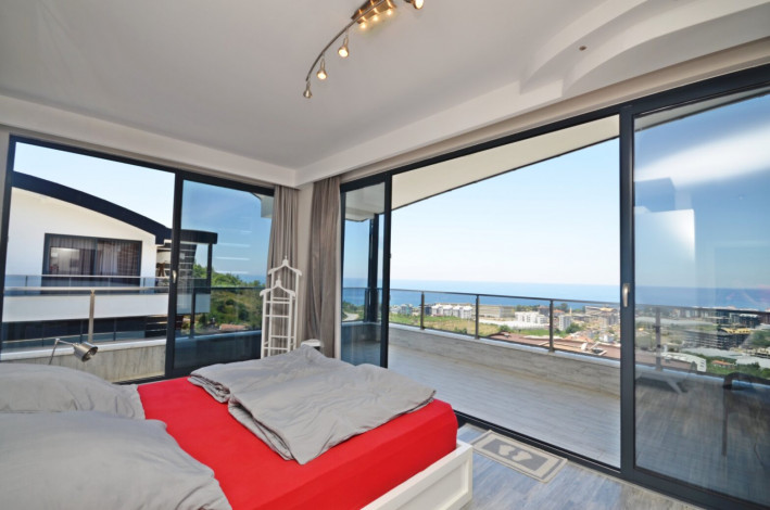 Роскошный меблированный пентхаус планировки 3+1, 217м2 с видом на море, район Каргыджак - Ракурс 6