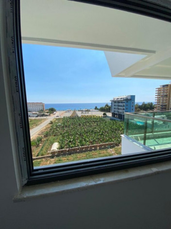 Пентхаус планировки 3+1, 220м2 в районе Каргыджак - Ракурс 3