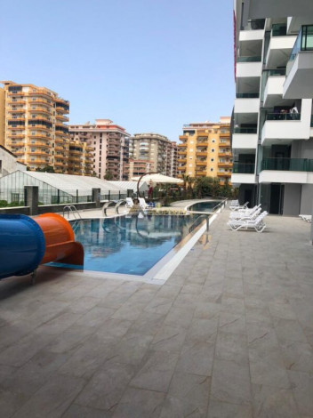 Пентхаус планировки 3+1, 220м2 в районе Каргыджак - Ракурс 14