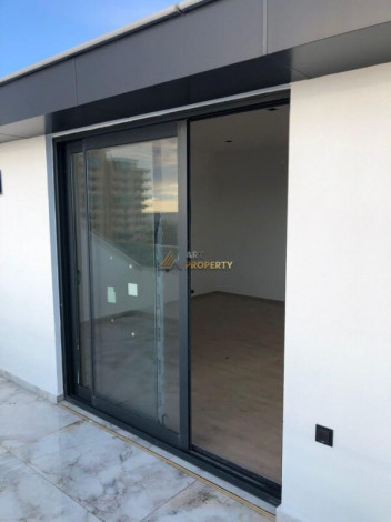 Пентхаус планировки 3+1, 220м2 в районе Каргыджак - Ракурс 25