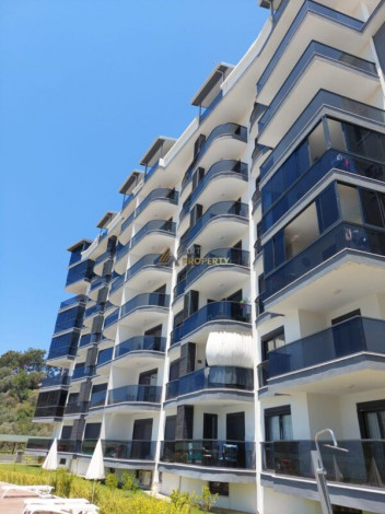 Просторная квартира планировки 3+1, 111м2 с видом на море в районе Газипаша - Ракурс 3