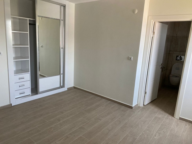 Просторная квартира планировки 3+1, 111м2 с видом на море в районе Газипаша - Ракурс 12