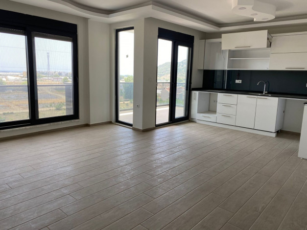 Просторная квартира планировки 3+1, 111м2 с видом на море в районе Газипаша - Ракурс 18