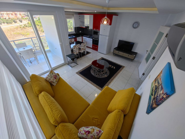 Меблированная квартира 1+1  вблизи от моря в Махмутлар, 70 м2 - Ракурс 8