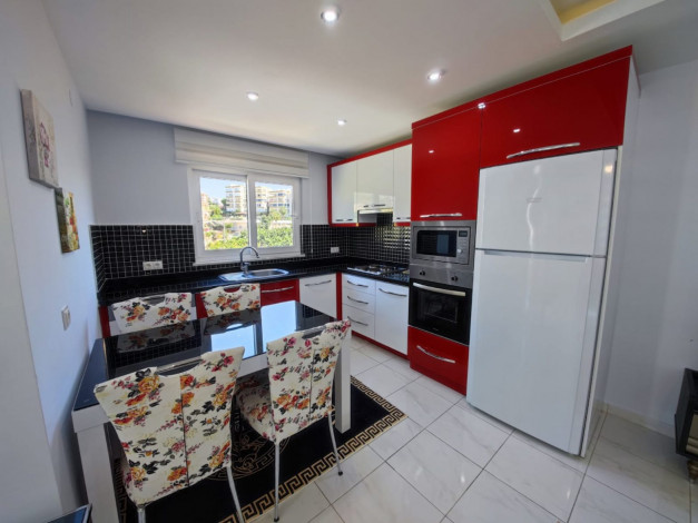 Меблированная квартира 1+1  вблизи от моря в Махмутлар, 70 м2 - Ракурс 9