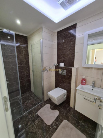 Трехкомнатная квартира с полной инфраструктурой и красивым видом в районе Тосмур, 100 м2 - Ракурс 2