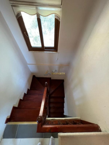 Уютная отдельно стоящая вилла планировки 5+2 в центральной части города Аланья - Ракурс 15