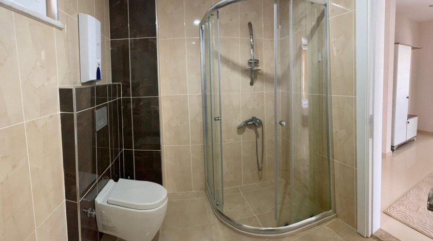 Трехкомнатная квартира с полной инфраструктурой и красивым видом в районе Тосмур, 100 м2 - Ракурс 8