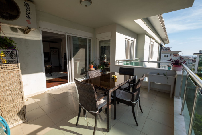 Меблированный пентхаус планировки 4+1, 220м2 в районе Оба - Ракурс 32