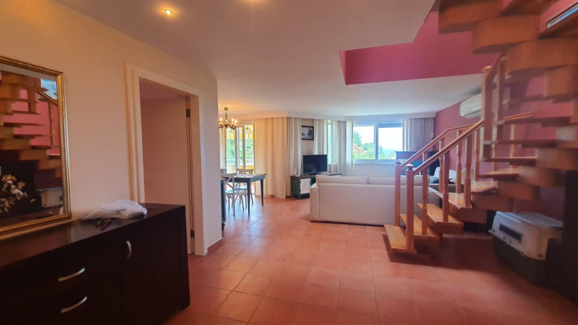 Двухэтажная вилла с видом на море, район Каргыджак - Ракурс 5