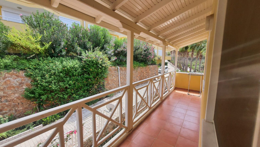 Двухэтажная вилла с видом на море, район Каргыджак - Ракурс 17