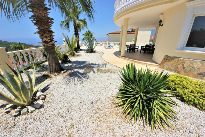 Просторная вилла с отдельным бассейном, в Каргыджаке, Алания, 250 м2. - Ракурс 4