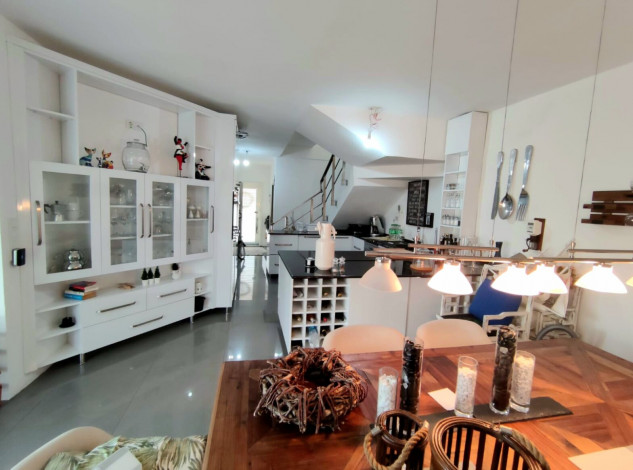 Две меблированные виллы в районе Демирташ - Ракурс 57