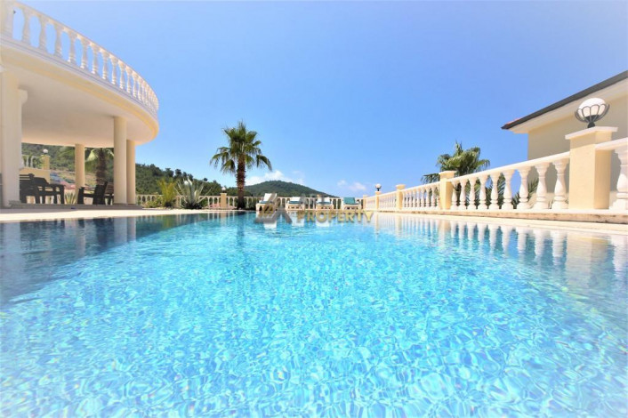 Просторная вилла с отдельным бассейном, в Каргыджаке, Алания, 250 м2. - Ракурс 11