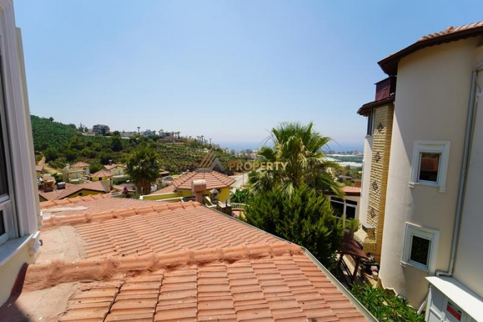 Уютная меблированная вилла 3+1, в Каргыджаке, Алания, 450 м2 - Ракурс 22