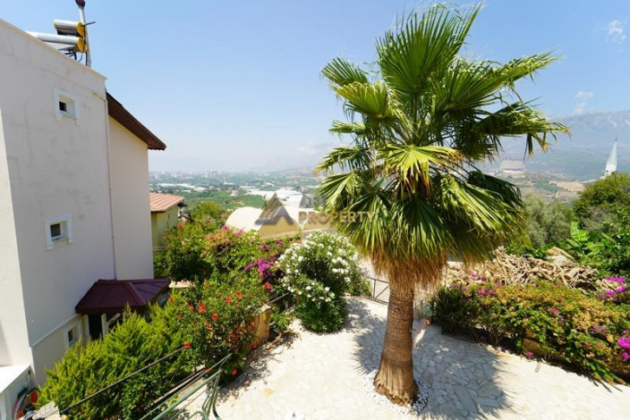 Уютная меблированная вилла 3+1, в Каргыджаке, Алания, 450 м2 - Ракурс 23