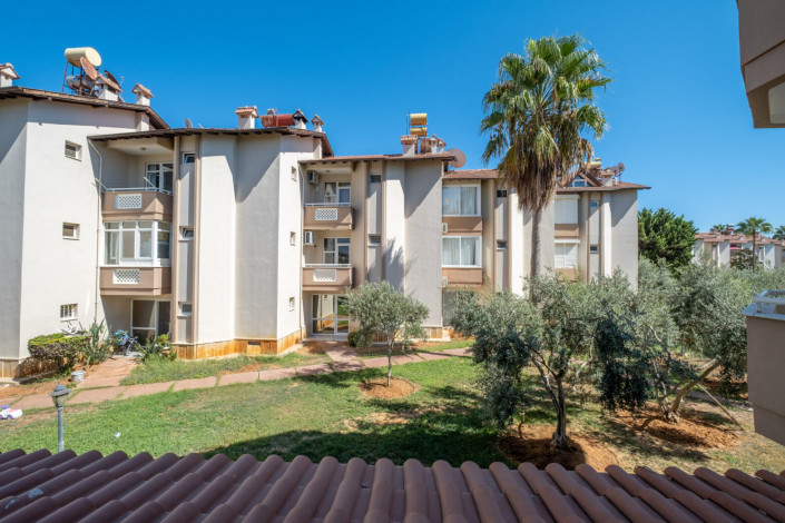 Трехэтажная вилла планировки 3+1 в районе Паяллар - Ракурс 17