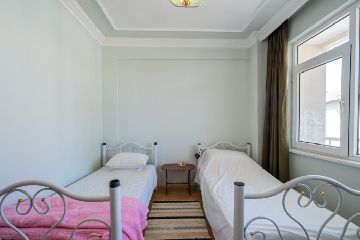 Трехэтажная вилла планировки 3+1 в районе Паяллар - Ракурс 32