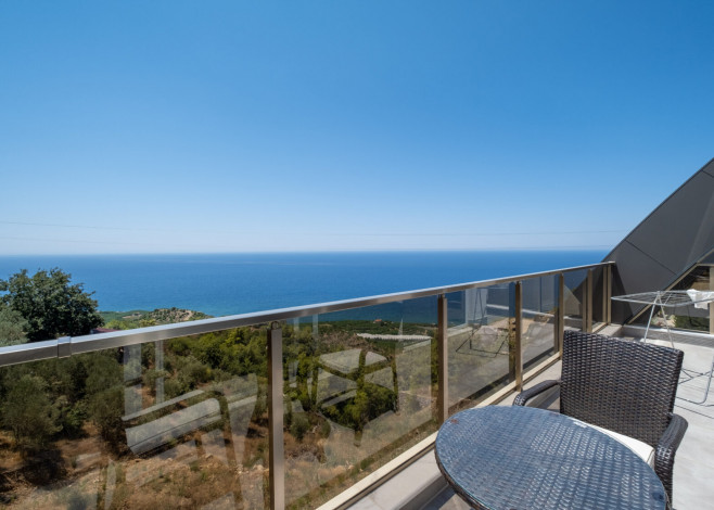 Трехэтажная вилла планировки 3+1, 370м2 в районе Каргыджак - Ракурс 32