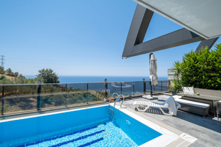 Трехэтажная вилла планировки 3+1, 370м2 в районе Каргыджак - Ракурс 45