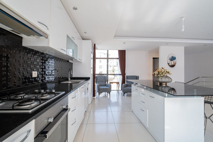 Меблированный садовый дуплекс в районе Кестель - Ракурс 30