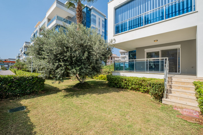 Меблированный садовый дуплекс в районе Кестель - Ракурс 35