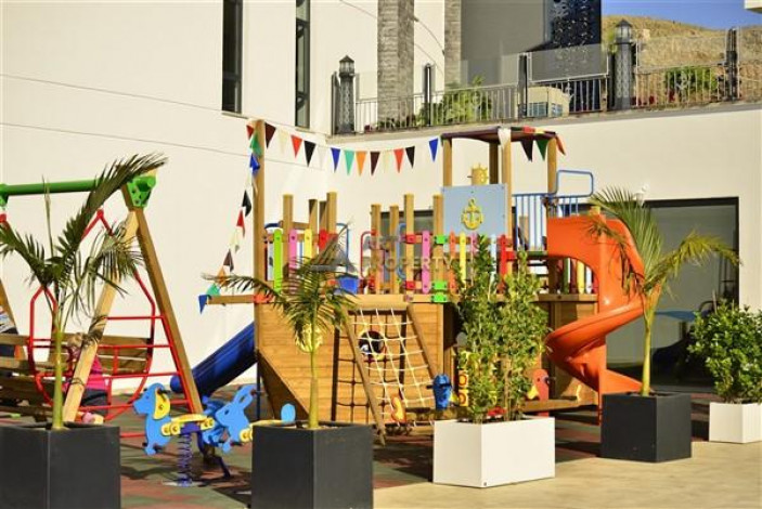 Апартаменты планировки 2+1 с видом на море в ЖК класса люкс, район Конаклы - Ракурс 10