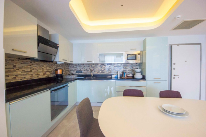 Апартаменты планировки 2+1 с видом на море в ЖК класса люкс, район Конаклы - Ракурс 46