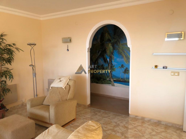 Апартаменты планировки 2+1 с прямым видом на море, район Газипаша - Ракурс 5