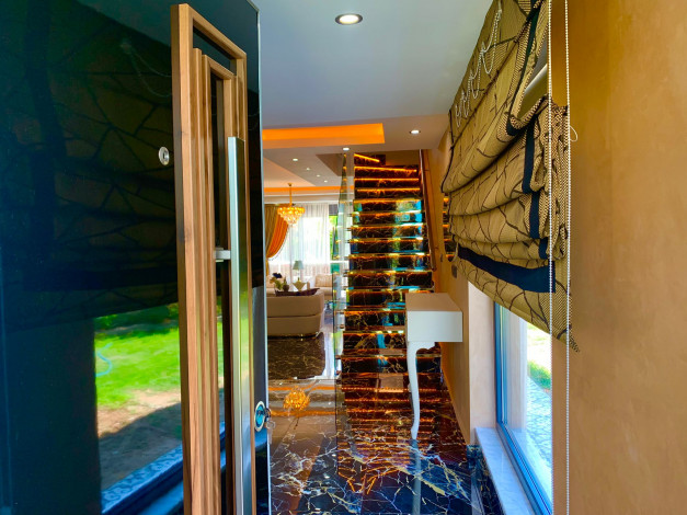 Роскошная вилла на первой береговой линии в районе Конаклы! 230м2 - Ракурс 26