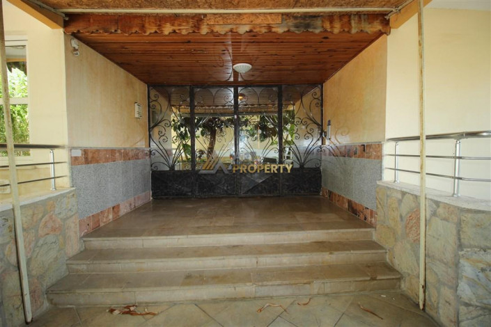 Компактная меблированная квартира 2+1 рядом с пляжем Средиземного моря в Обе, 75 м2. - Ракурс 3