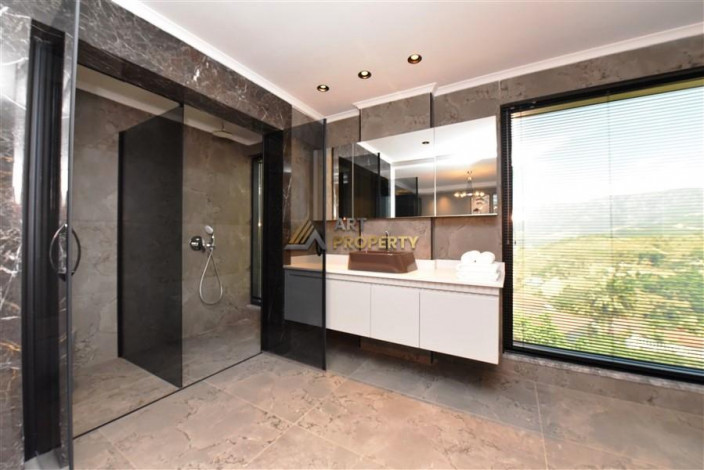 Отдельно стоящая вилла планировки 4+1, 350м2 в районе Каргыджак - Ракурс 12