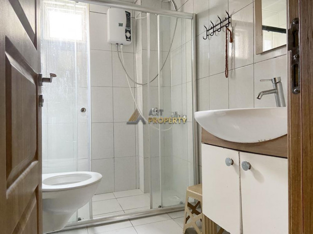 Недорогая трехкомнатная квартира в престижном районе Оба города Аланья, 100 м2 - Ракурс 10