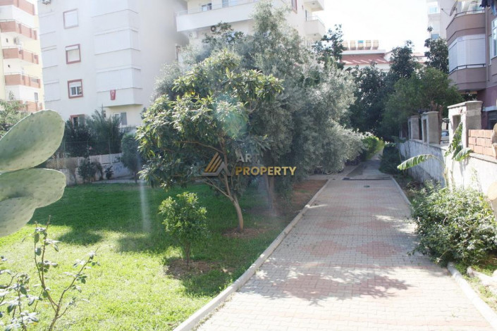 Недорогая трехкомнатная квартира в престижном районе Оба города Аланья, 100 м2 - Ракурс 11