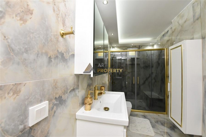 Видовой пентхаус планировки 3+1, 170м2 в районе Бекташ - Ракурс 8