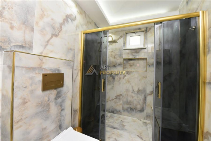 Видовой пентхаус планировки 3+1, 170м2 в районе Бекташ - Ракурс 9