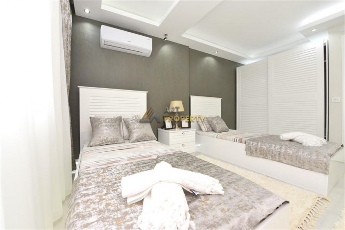 Видовой пентхаус планировки 3+1, 170м2 в районе Бекташ - Ракурс 26