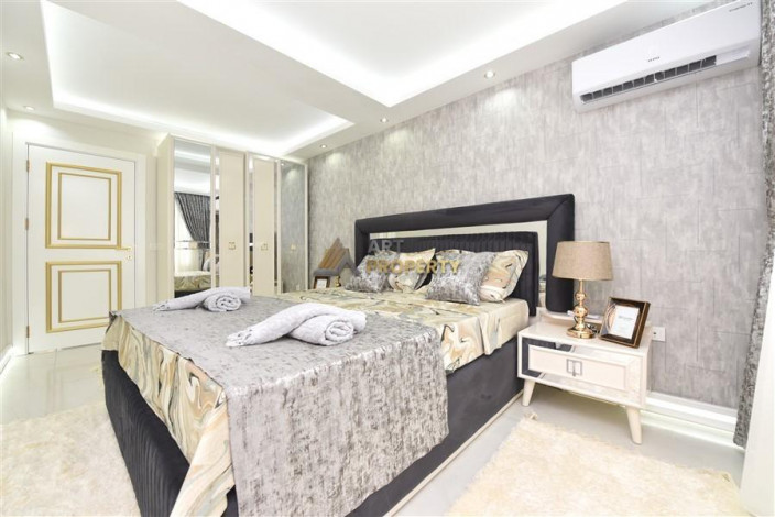 Видовой пентхаус планировки 3+1, 170м2 в районе Бекташ - Ракурс 32