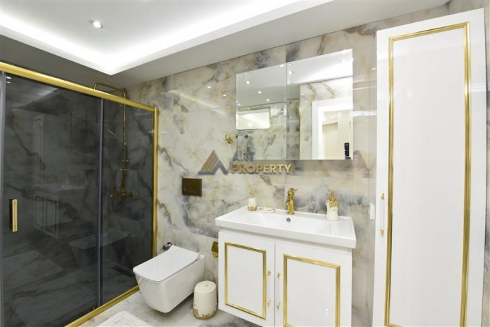 Видовой пентхаус планировки 3+1, 170м2 в районе Бекташ - Ракурс 33