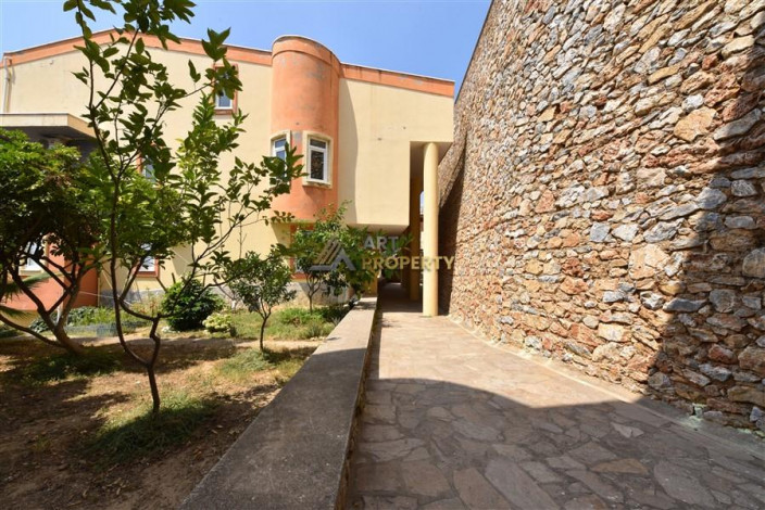 Видовой пентхаус планировки 3+1, 170м2 в районе Бекташ - Ракурс 42