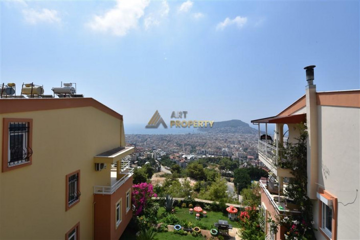 Видовой пентхаус планировки 3+1, 170м2 в районе Бекташ - Ракурс 46