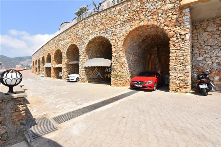 Видовой пентхаус планировки 3+1, 170м2 в районе Бекташ - Ракурс 47