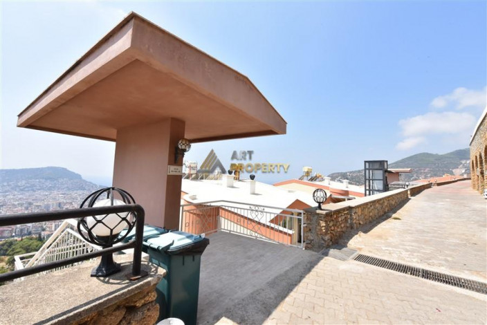 Видовой пентхаус планировки 3+1, 170м2 в районе Бекташ - Ракурс 48