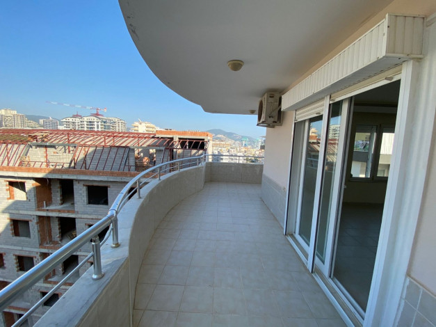 Квартира 2+1 в Махмутларе на высоком этаже, 120 м2 - Ракурс 11