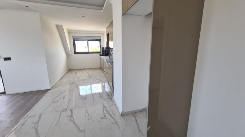 Пентхаус планировки 3+1, 120м2 с видом на море в районе Газипаша - Ракурс 9