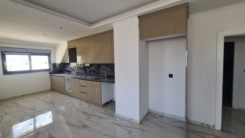 Пентхаус планировки 3+1, 120м2 с видом на море в районе Газипаша - Ракурс 11