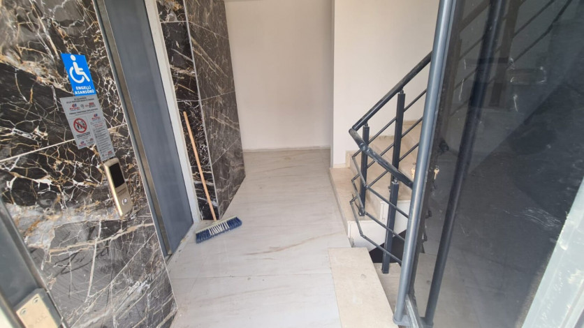 Пентхаус планировки 3+1, 120м2 с видом на море в районе Газипаша - Ракурс 19