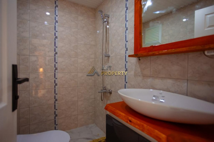 Трехкомнатная квартира с роскошной мебелью и видом на Торосские горы в районе Махмутлар, 75 м2 - Ракурс 6